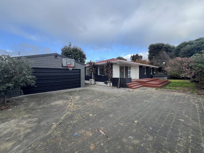 11A Toi Street, Otaki Beach, Otaki - Carousel 1