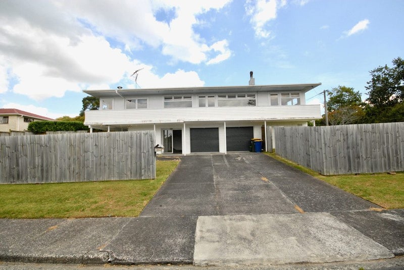 1 Lenihan Street, Northcote, Auckland - Carousel 2