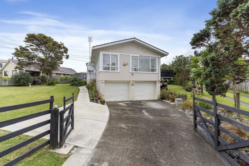 122 Maraetai Drive, Maraetai, Auckland - Carousel 1