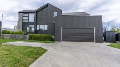 7 Boyack Drive, Temple View, Hamilton - Carousel 1