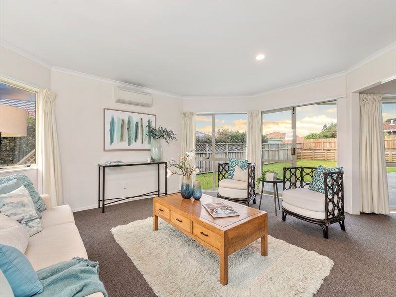 15 Cloverlea Walk, Welcome Bay, Tauranga - Carousel 2