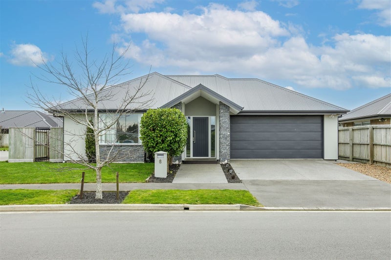 6 Bamber Crescent, Halswell, Christchurch - Carousel 1