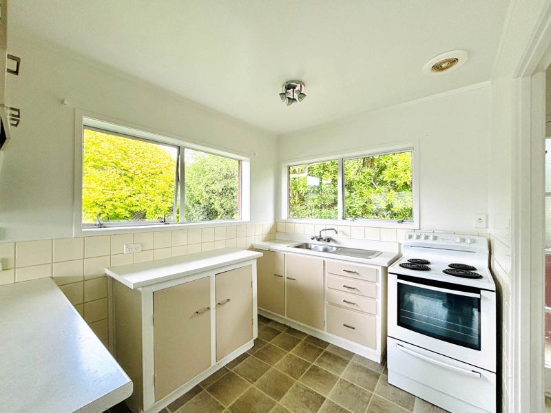 2/30 Imogene Way, Half Moon Bay, Auckland - Carousel 2