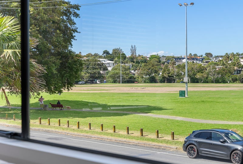 21 Baddeley Avenue, Kohimarama, Auckland - Carousel 2