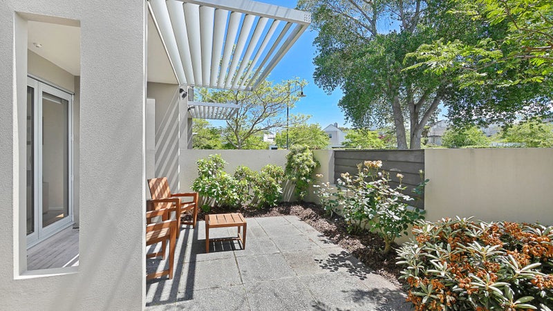 13/6 Harts Creek Lane, Northwood, Christchurch - Carousel 2