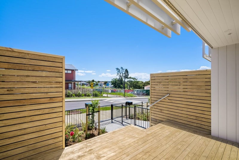 3/47 Freeland Avenue, Mount Roskill, Auckland - Carousel 2