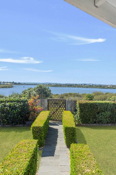 83A Waimahia Avenue, Weymouth, Auckland - Carousel 23