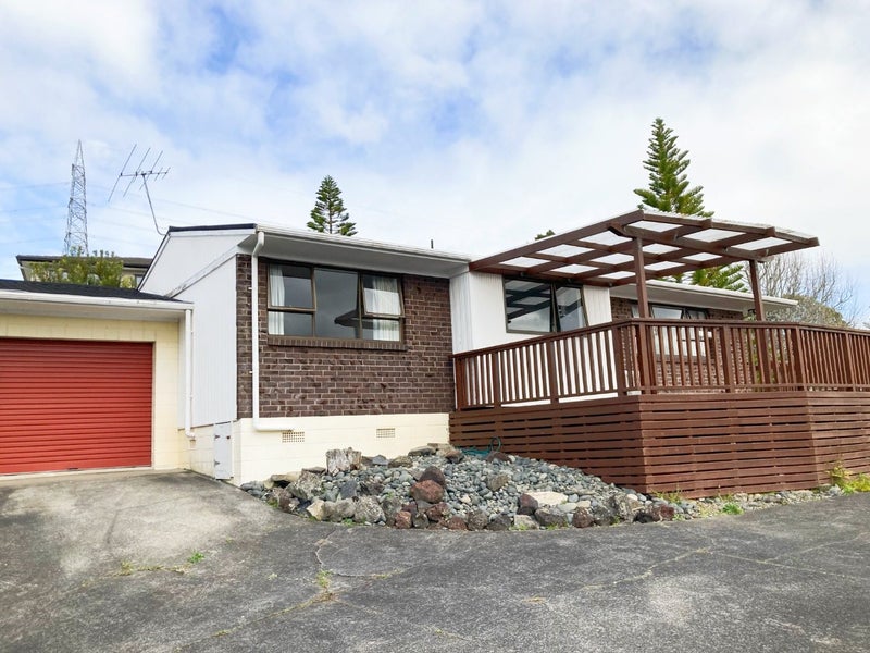 7A Alaunia Place, Lynfield, Auckland - Carousel 1