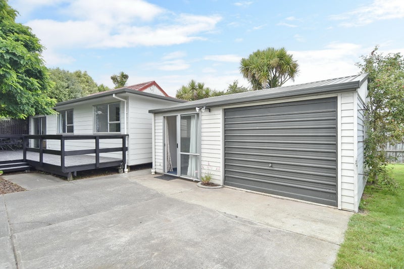 17 Wanstead Place, Woolston, Christchurch - Carousel 2