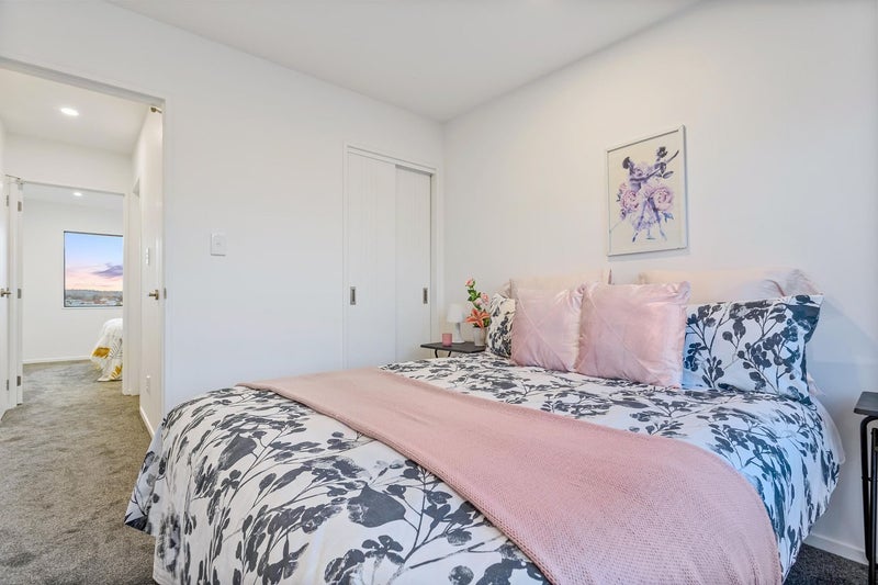 10/28 Lavelle Road, Henderson, Auckland - Carousel 2