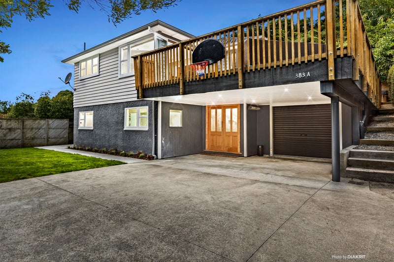 383A Karori Road, Karori, Wellington - Carousel 1