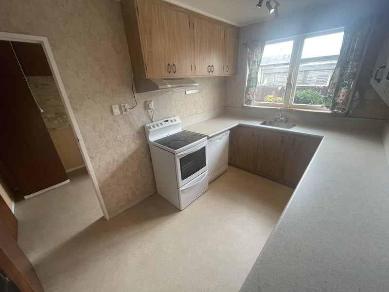 2/26 Witako Street, Epuni, Lower Hutt - Carousel 2