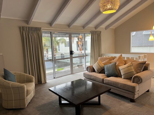 5/7 Pacific Avenue, Mount Maunganui, Mount Maunganui - Carousel 2