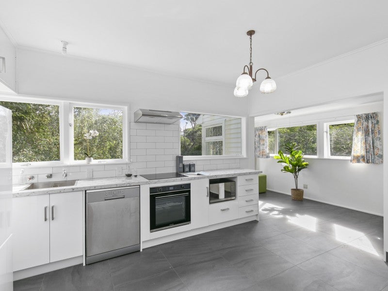 39 Oban Street, Wadestown, Wellington - Carousel 2