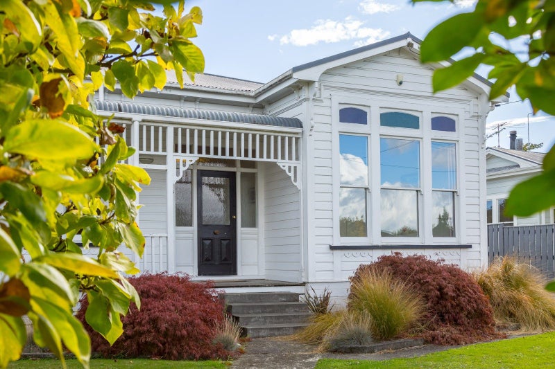 35 Opaki Road, Lansdowne, Masterton - Carousel 1