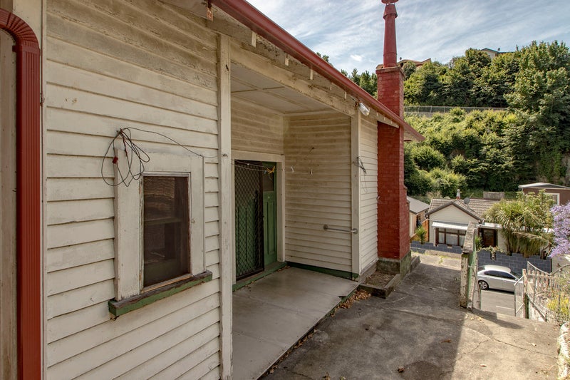 88 Shakespeare Road, Bluff Hill, Napier - Carousel 11