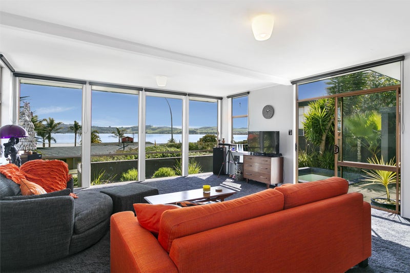 1/232 Lake Terrace, Waipahihi, Taupō - Carousel 1