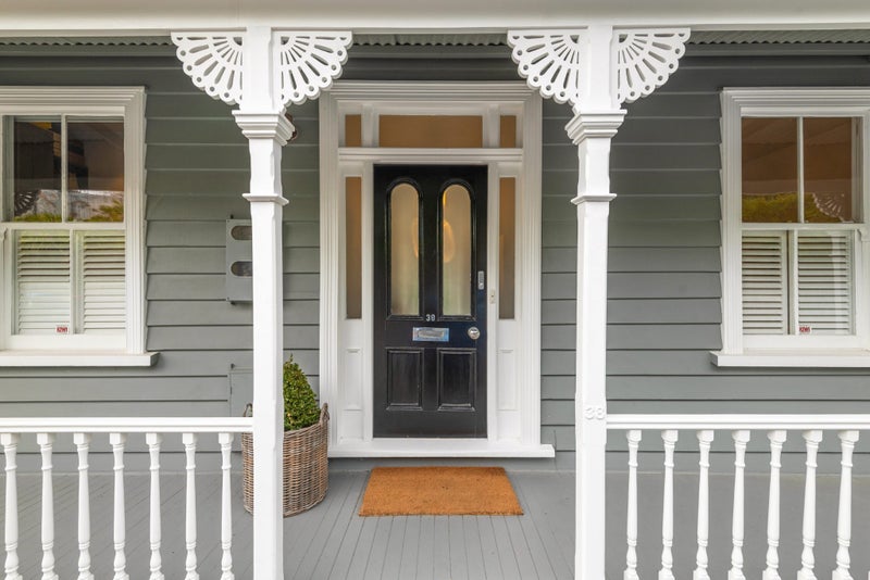 38 Scarborough Terrace, Parnell, Auckland - Carousel 2