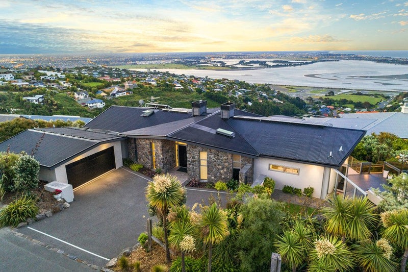 1 Ti Kouka Eco Lane, Redcliffs, Christchurch - Carousel 1