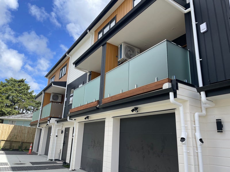 128D Pooks Road, Ranui, Auckland - Carousel 1