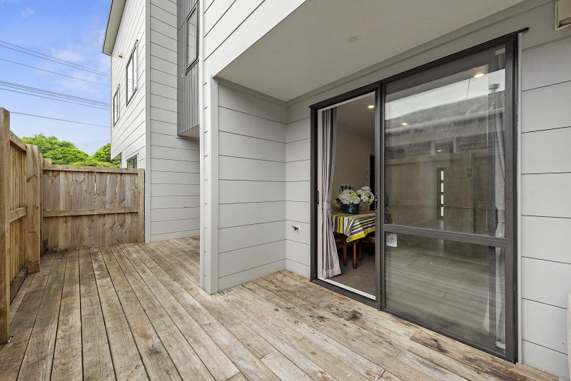 2/107 Knighton Road, Hillcrest, Hamilton - Carousel 12