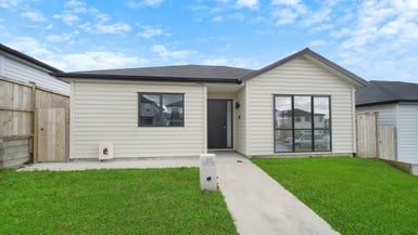 30 Dungloe Avenue, Flat Bush, Auckland - Carousel 1