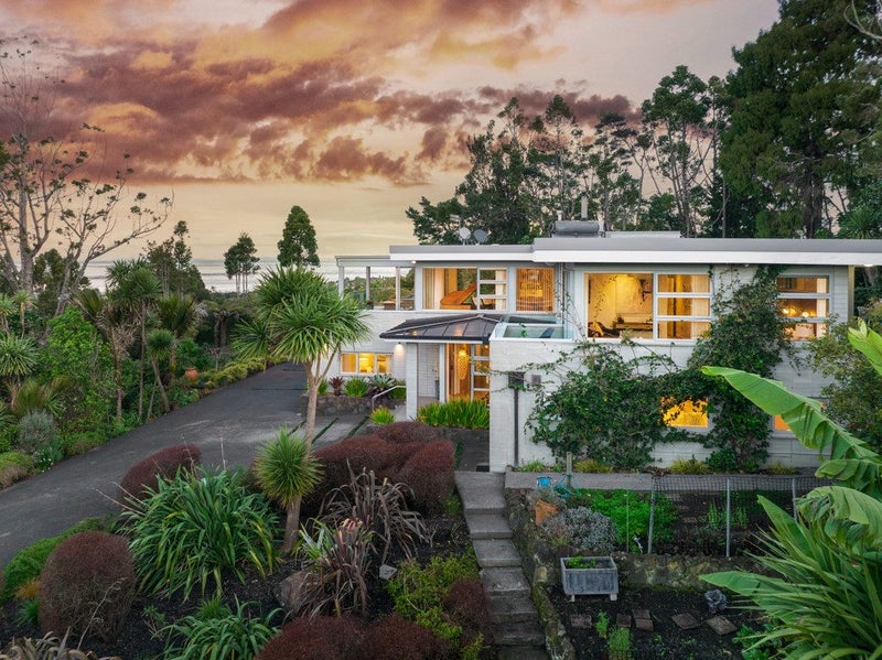 43 Otitori Bay Road, Titirangi, Auckland - Carousel 2