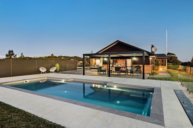 700 Ponga Road, Papakura - Carousel 1