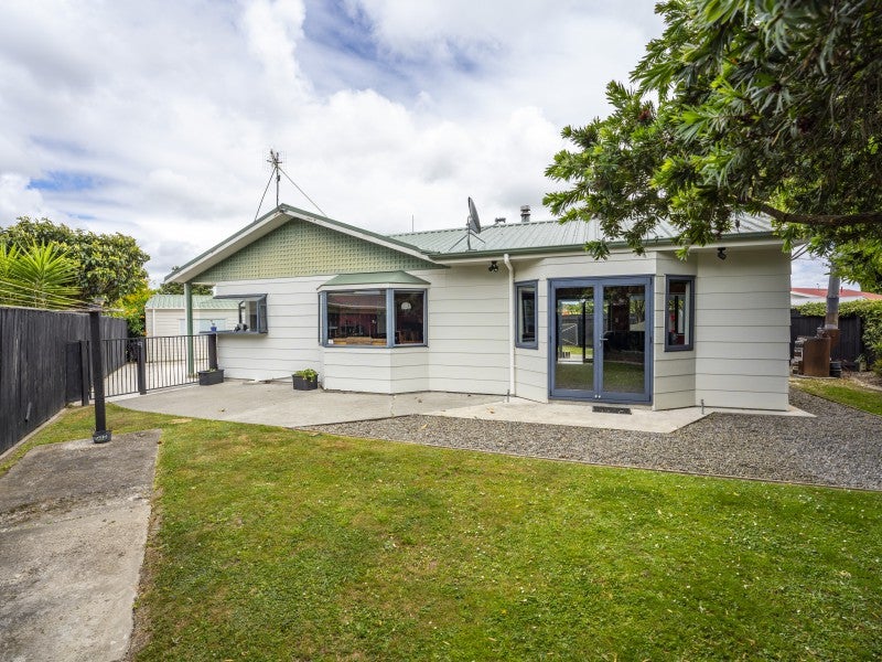 26 Dalwood Grove, Highbury, Palmerston North - Carousel 1