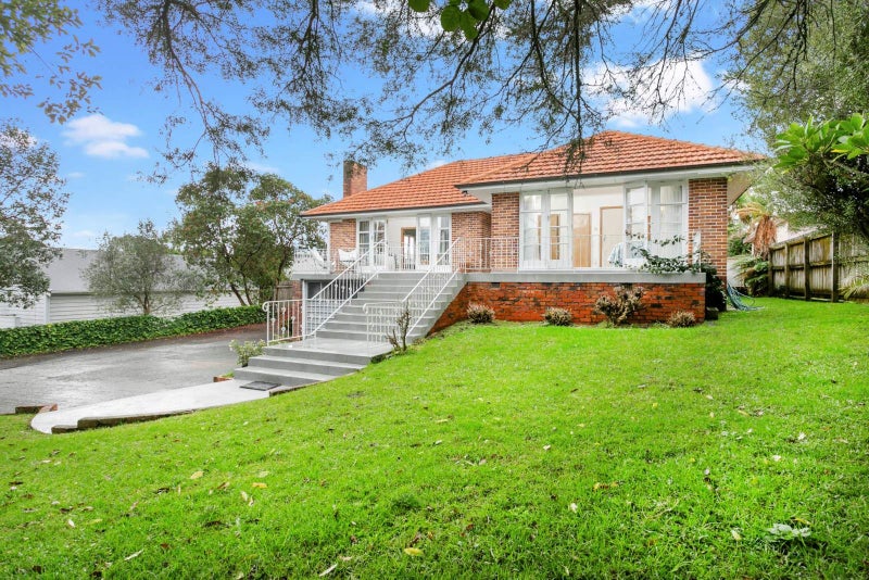 51 Fir Street, Waterview, Auckland - Carousel 1