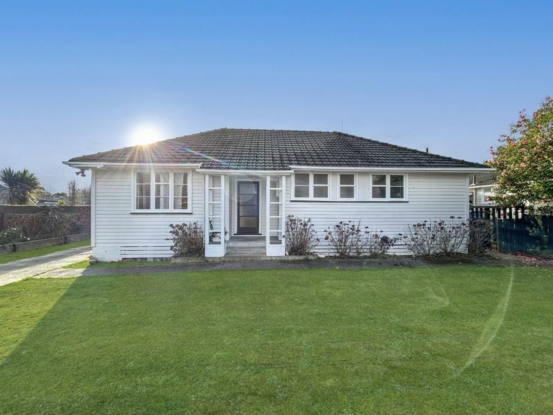 641 Featherston Street, Roslyn, Palmerston North - Carousel 1