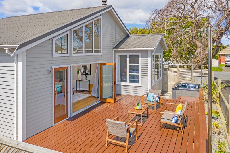 26 Tennyson Avenue, Avalon, Lower Hutt - Carousel 1