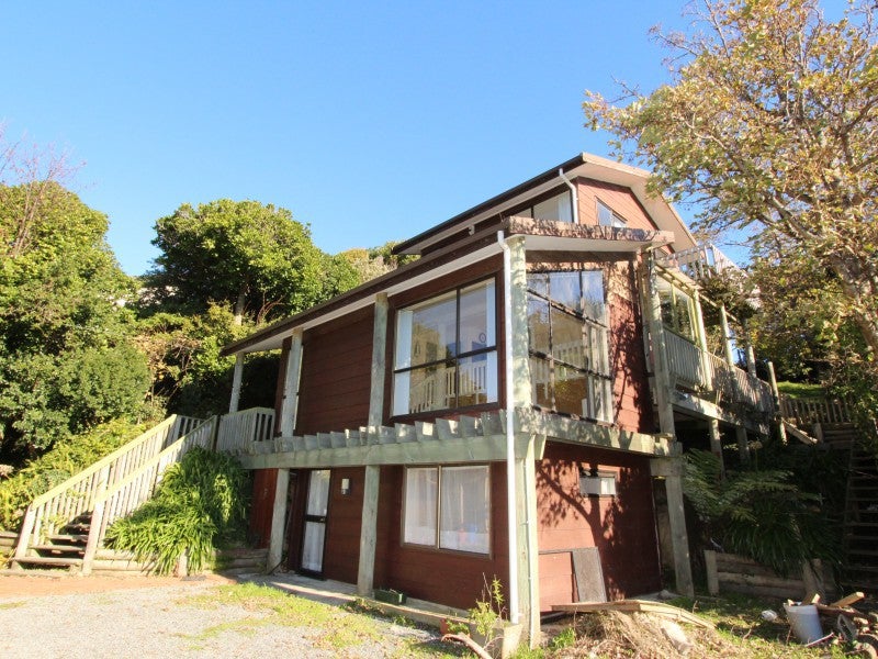 46 Jackson Terrace, Ranui, Porirua - Carousel 1