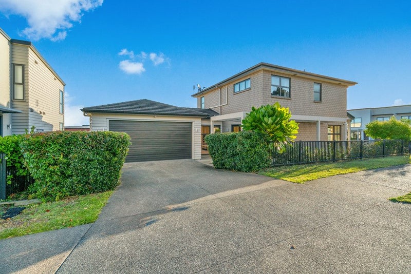 7 Matairangi AVE, Totara Heights, Auckland - Carousel 1