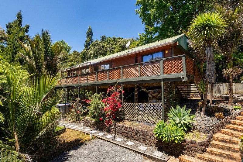 716 West Coast Road, Oratia, Auckland - Carousel 2