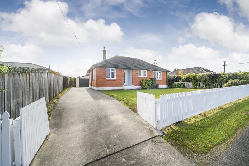 40 Mill Street, Marton - Carousel 35