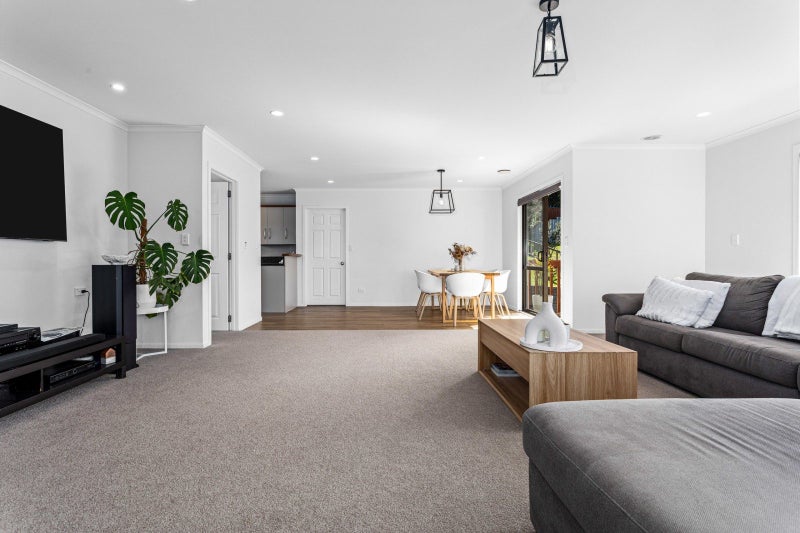 5 Ocean View Road, Coastlands, Whakatane - Carousel 2