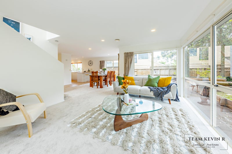 47B Redoubt Road, Goodwood Heights, Auckland - Carousel 2