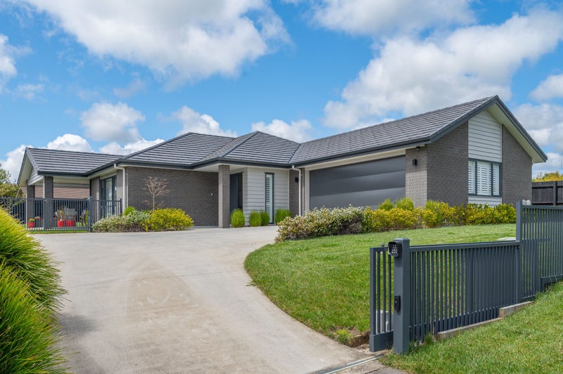 31 Trigg Road, Huapai, Kumeu - Carousel 1