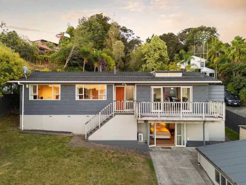 24 Rothesay Place, Dinsdale, Hamilton - Carousel 1