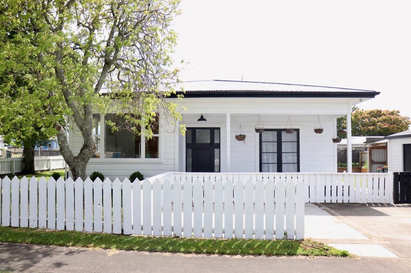 32 Brookes Street, Inglewood, Inglewood - Carousel 1