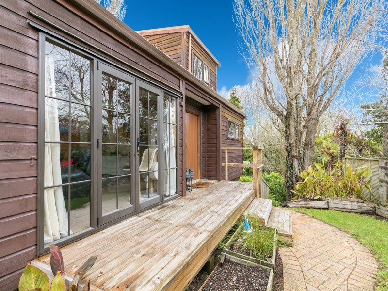 12 Comries Road, Chartwell, Hamilton - Carousel 2