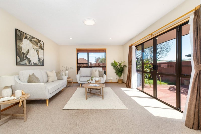 61A Cavendish Road, Casebrook, Christchurch - Carousel 1