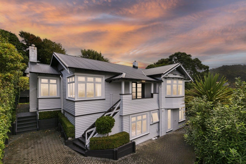 30 Izard Road, Khandallah, Wellington - Carousel 1