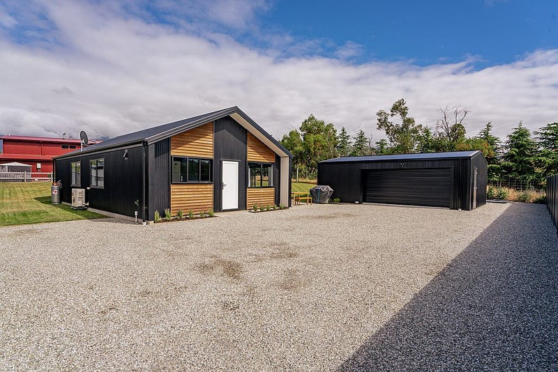 30 Pegasus Court, Mount Pisa, Cromwell - Carousel 2