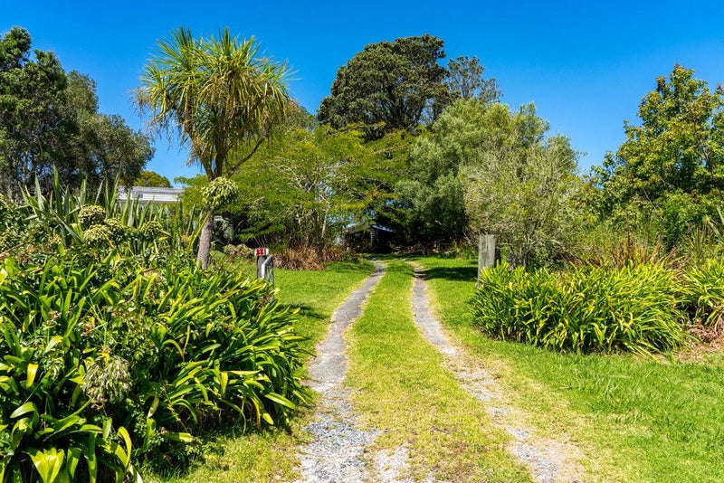 881 Whakapirau Road, Maungaturoto - Carousel 2