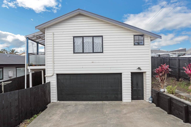 19 Victoria Street, Otahuhu, Auckland - Carousel 1