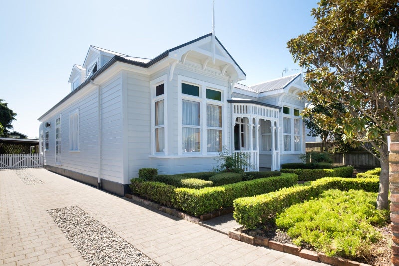 63 Nelson Crescent, Napier South, Napier - Carousel 28