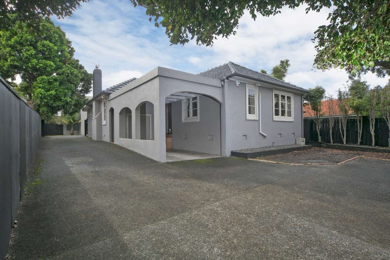 612 Mount Albert Road, Royal Oak, Auckland - Carousel 2