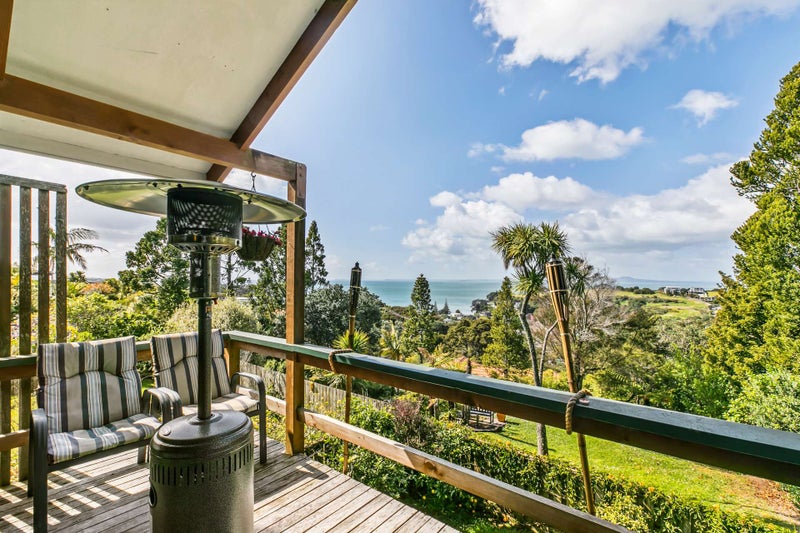 82 Wade River Road, Stanmore Bay, Whangaparaoa - Carousel 1